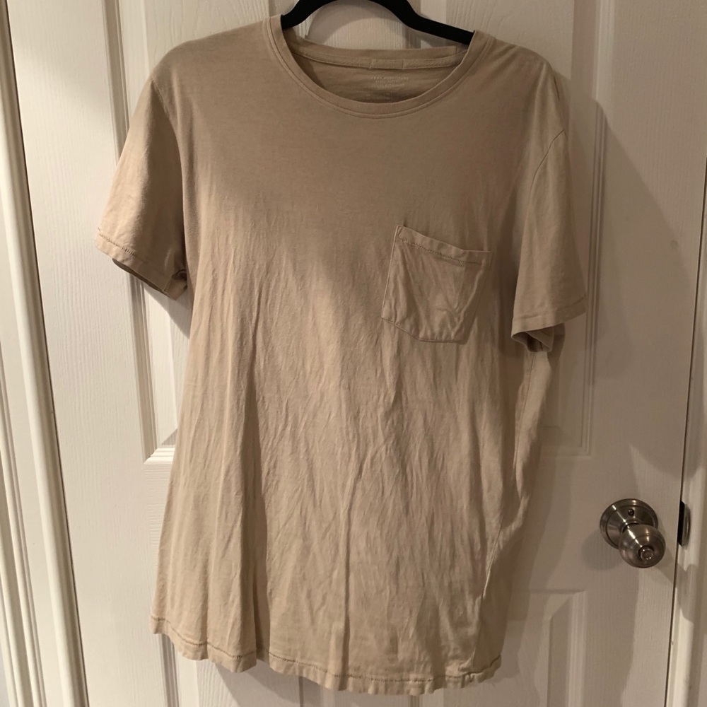 Urban outfitters tee